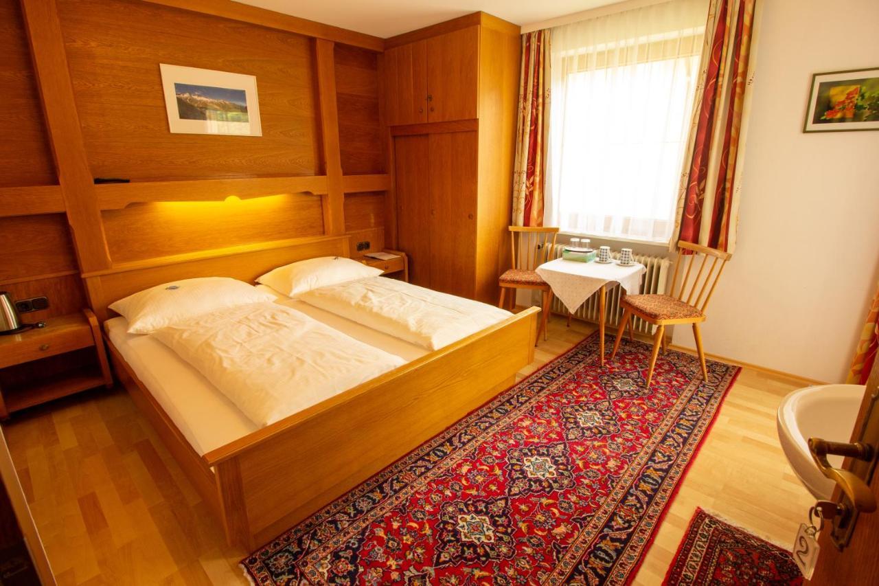 Bed and Breakfast Haus Josef Mayrhofen Exterior foto